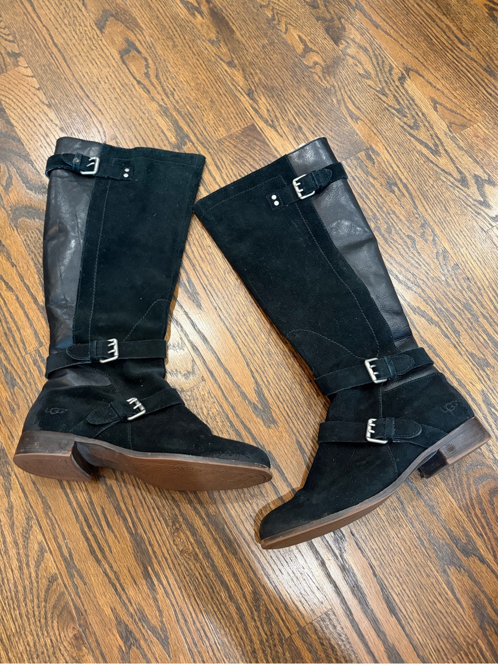 UGG Cydnee Black Suede Leather Buckle Shearling Lined Riding Campus Boots